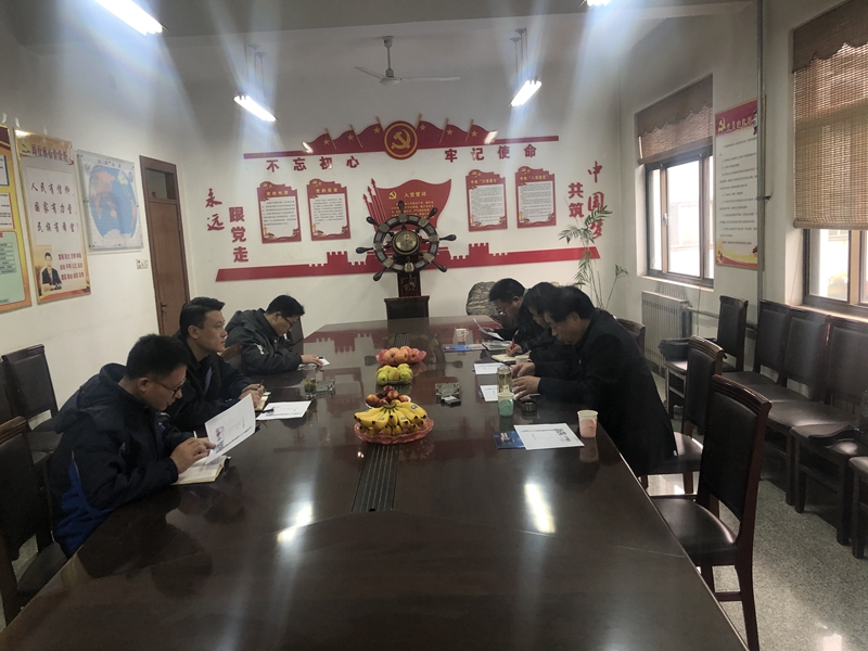 中國地質(zhì)調(diào)查局勘查技術研究所許教授一行四人蒞臨我廠指導工作